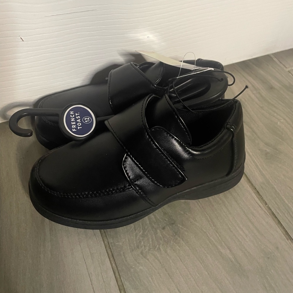 Kids Dress Shoes Size 12 with Velcro strap! New with tags